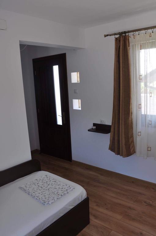 Pensiunea Casa Blanca Sulina Exteriör bild