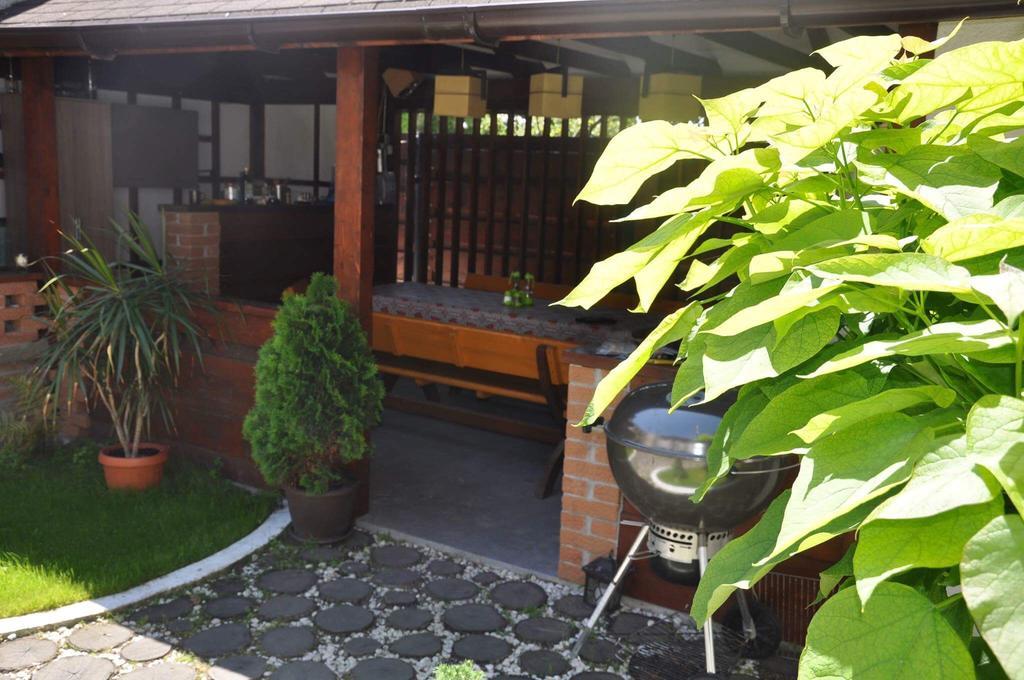 Pensiunea Casa Blanca Sulina Exteriör bild