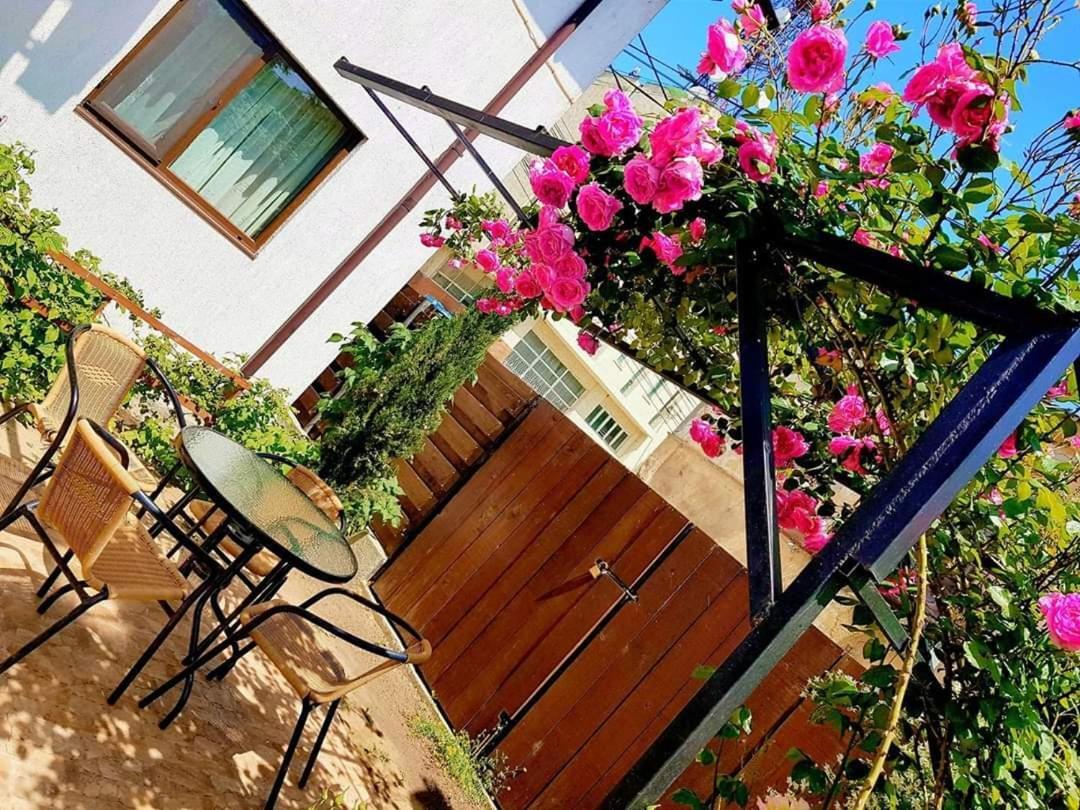 Pensiunea Casa Blanca Sulina Exteriör bild